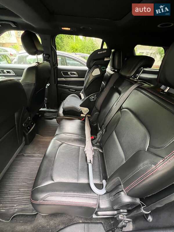 Позашляховик / Кросовер Ford Explorer 2017 в Дніпрі