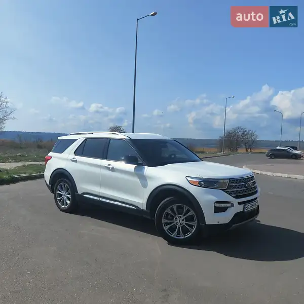 Ford Explorer 2022