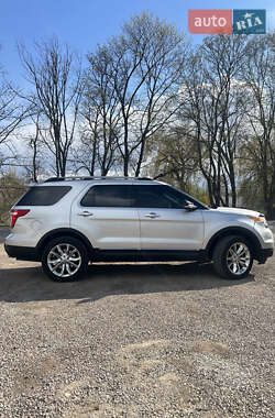 Позашляховик / Кросовер Ford Explorer 2015 в Первомайську фото 6 Позашляховик / Кросовер Ford Explorer 2015 в Первомайську