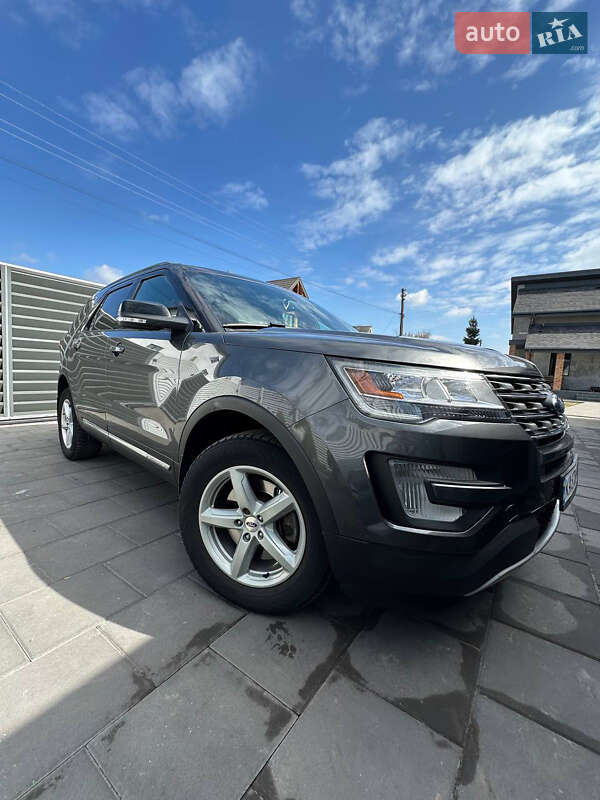 Внедорожник / Кроссовер Ford Explorer 2017 в Киеве