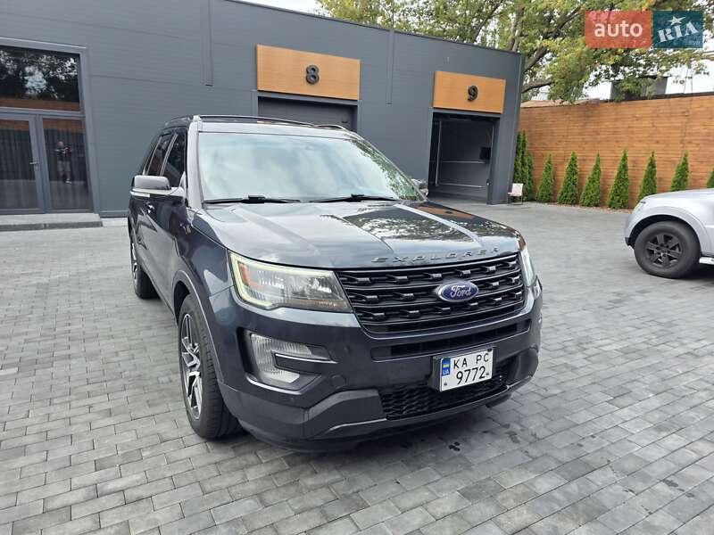 Внедорожник / Кроссовер Ford Explorer 2016 в Киеве