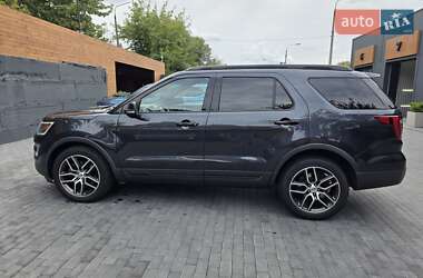 Внедорожник / Кроссовер Ford Explorer 2016 в Киеве