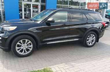 Ford Explorer  2021