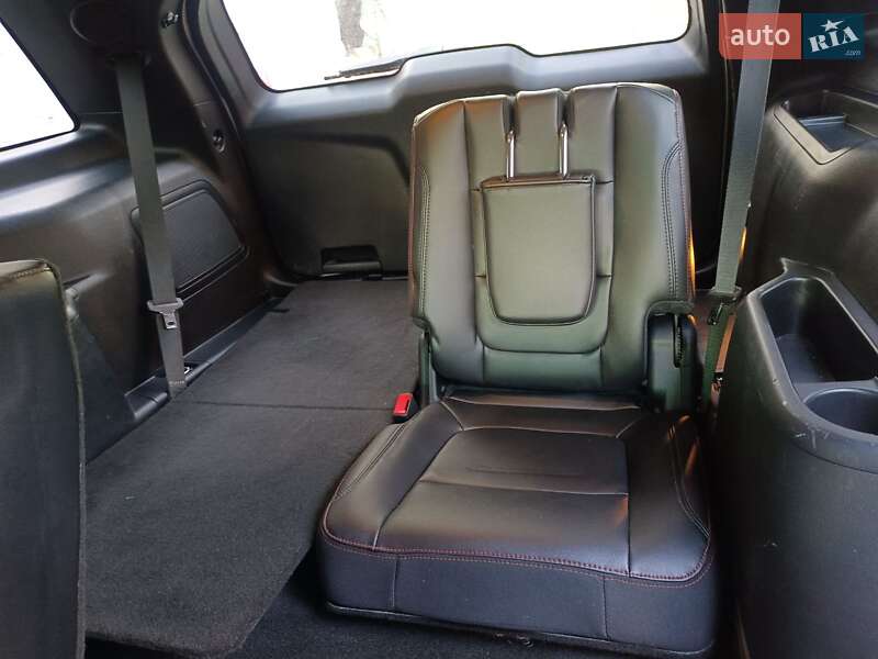 Внедорожник / Кроссовер Ford Explorer 2016 в Диканьке