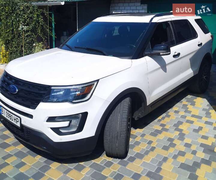 Внедорожник / Кроссовер Ford Explorer 2016 в Диканьке