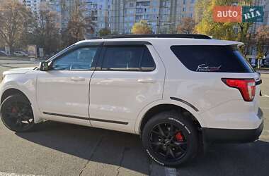 Ford Explorer  2016