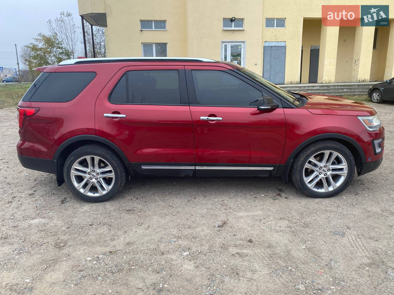 2016 Ford Explorer - мініатюра 4