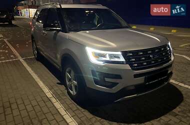 Ford Explorer  2017