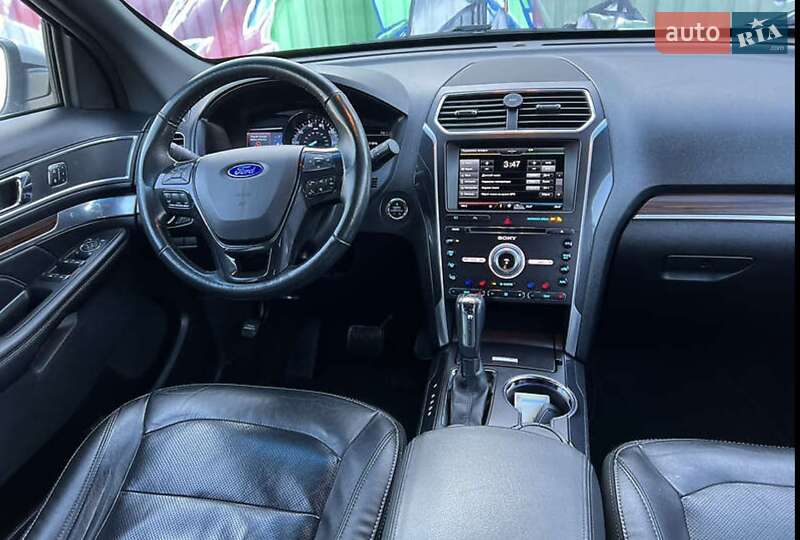 Внедорожник / Кроссовер Ford Explorer 2016 в Ковеле