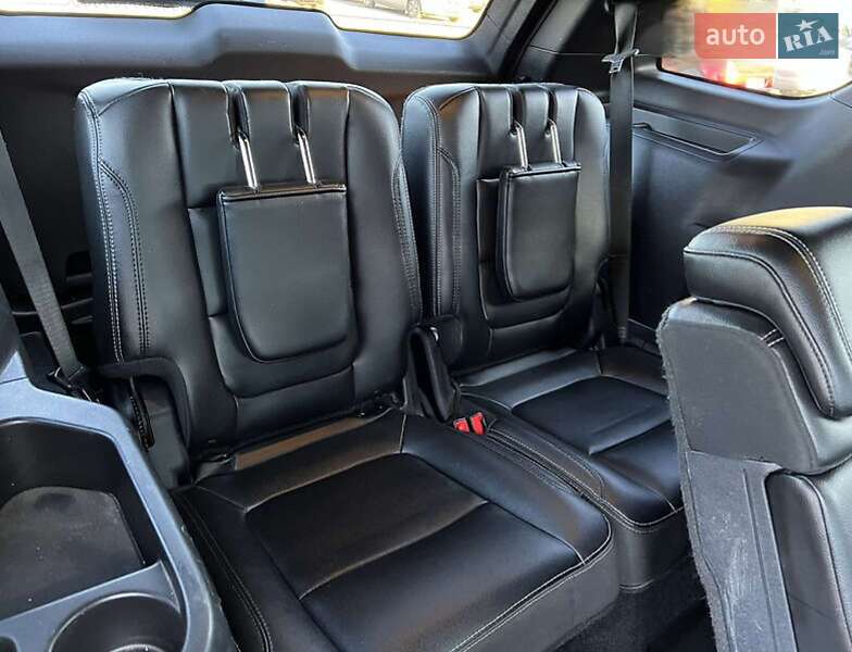 Внедорожник / Кроссовер Ford Explorer 2016 в Ковеле