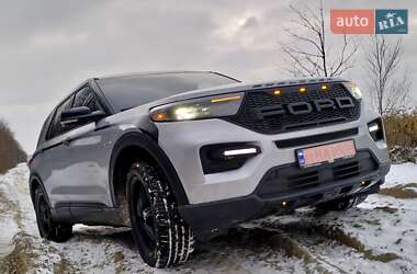 Ford Explorer  2022