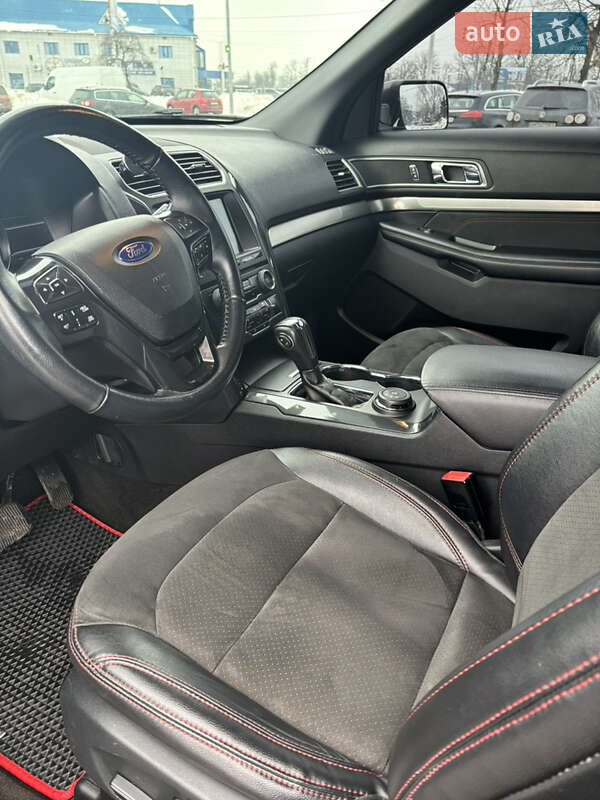 Внедорожник / Кроссовер Ford Explorer 2018 в Житомире