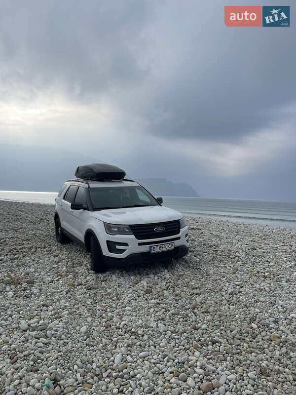 Внедорожник / Кроссовер Ford Explorer 2016 в Херсоне