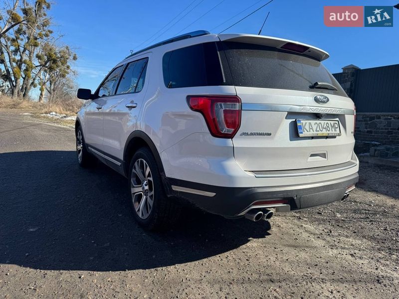Позашляховик / Кросовер Ford Explorer 2018 в Києві