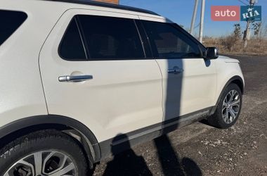 Позашляховик / Кросовер Ford Explorer 2018 в Києві