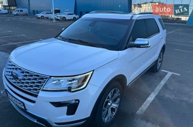 Позашляховик / Кросовер Ford Explorer 2018 в Києві