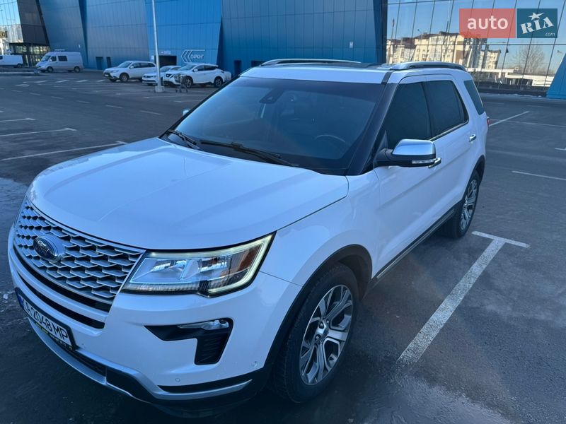 Позашляховик / Кросовер Ford Explorer 2018 в Києві
