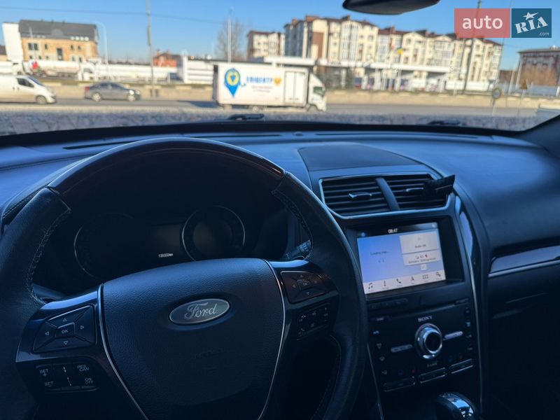 Позашляховик / Кросовер Ford Explorer 2018 в Києві
