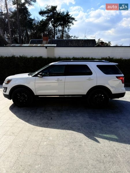 Внедорожник / Кроссовер Ford Explorer 2017 в Львове