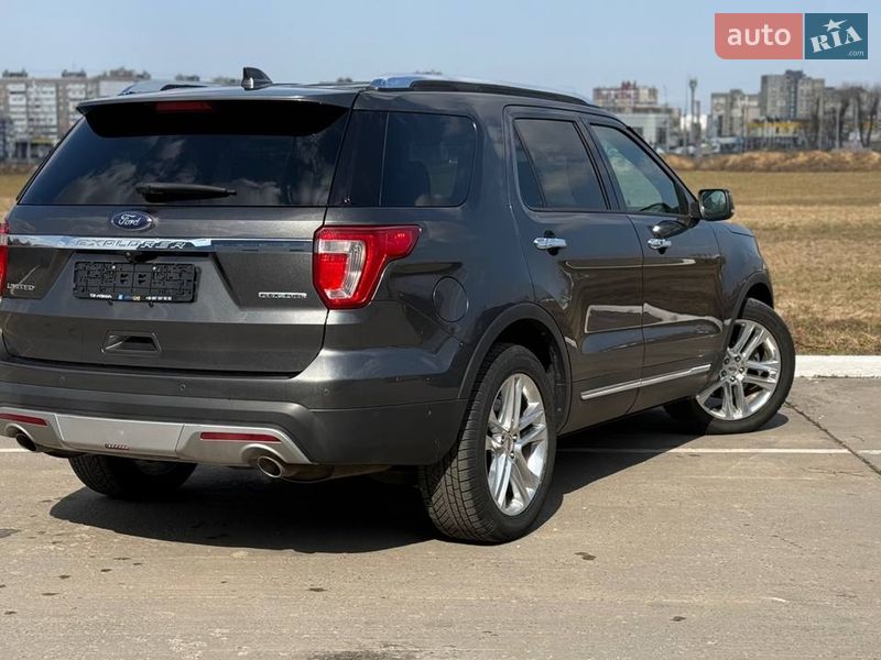 Внедорожник / Кроссовер Ford Explorer 2015 в Киеве