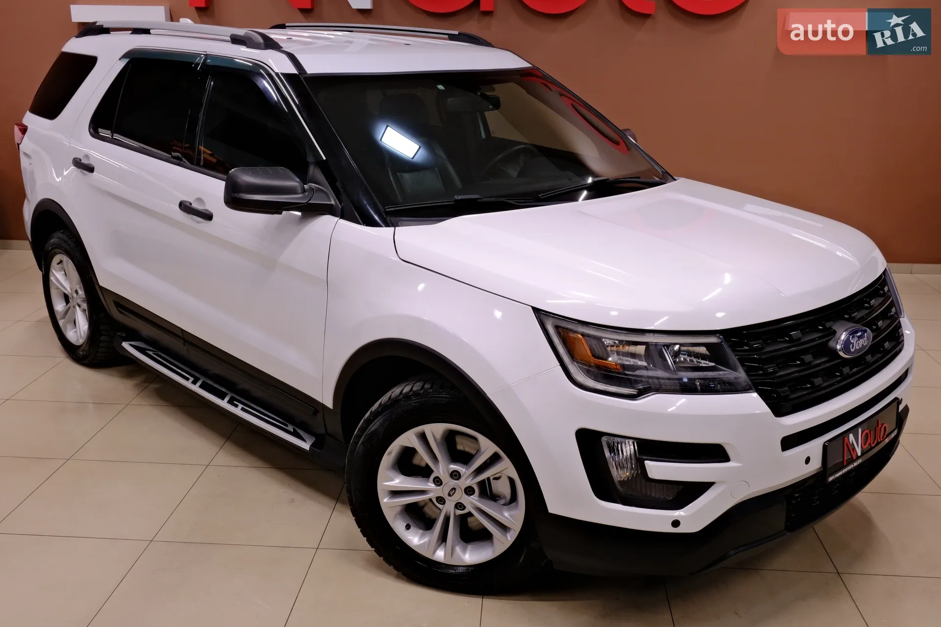 Ford Explorer 2017 VIN 1FM5K8AR3HGC26169 фото оголошення 9 з 46
