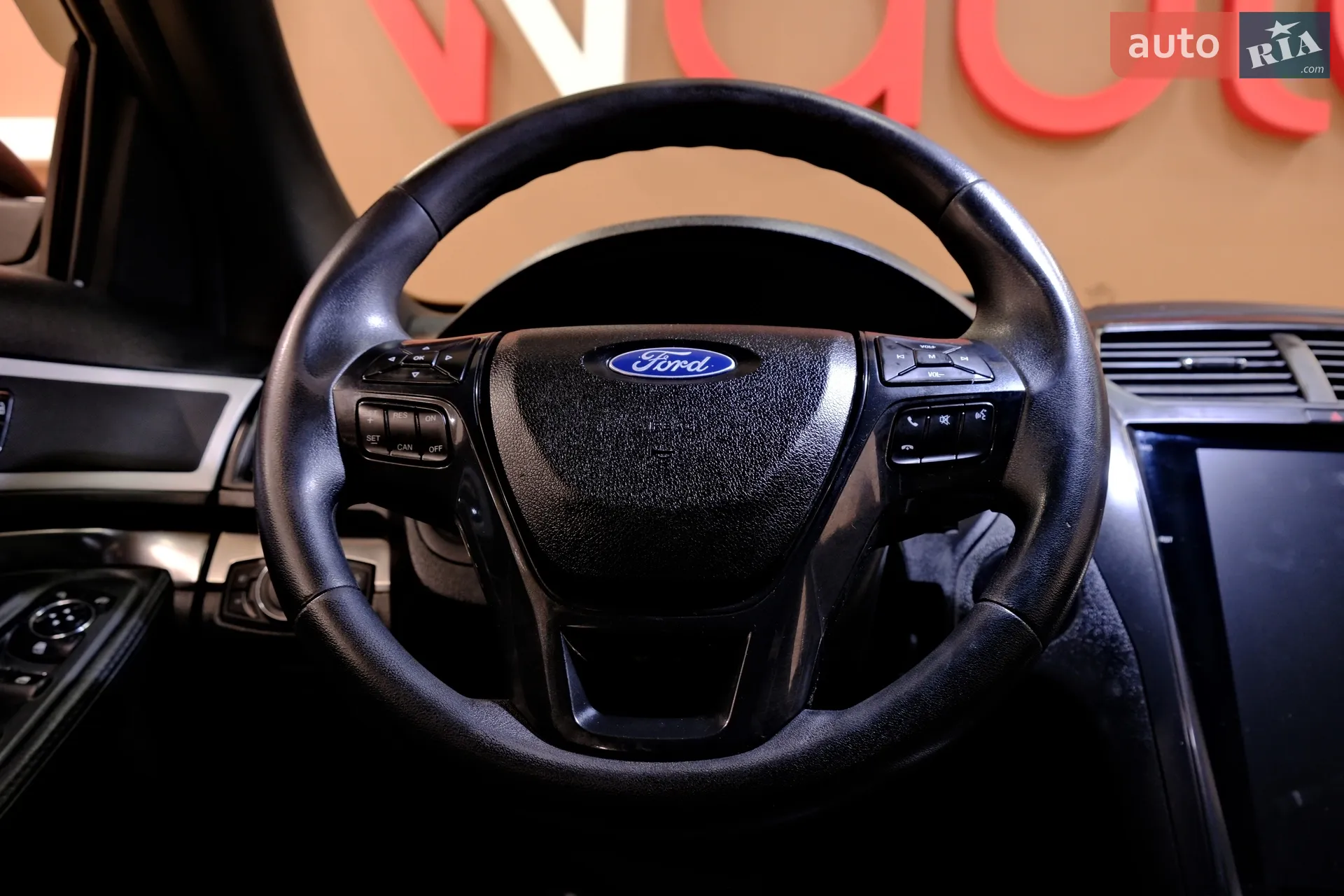 Ford Explorer 2017 VIN 1FM5K8AR3HGC26169 фото оголошення 44 з 46
