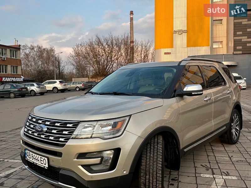 Внедорожник / Кроссовер Ford Explorer 2017 в Виннице