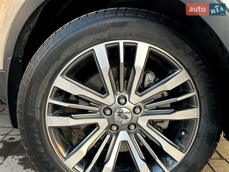 Внедорожник / Кроссовер Ford Explorer 2017 в Виннице