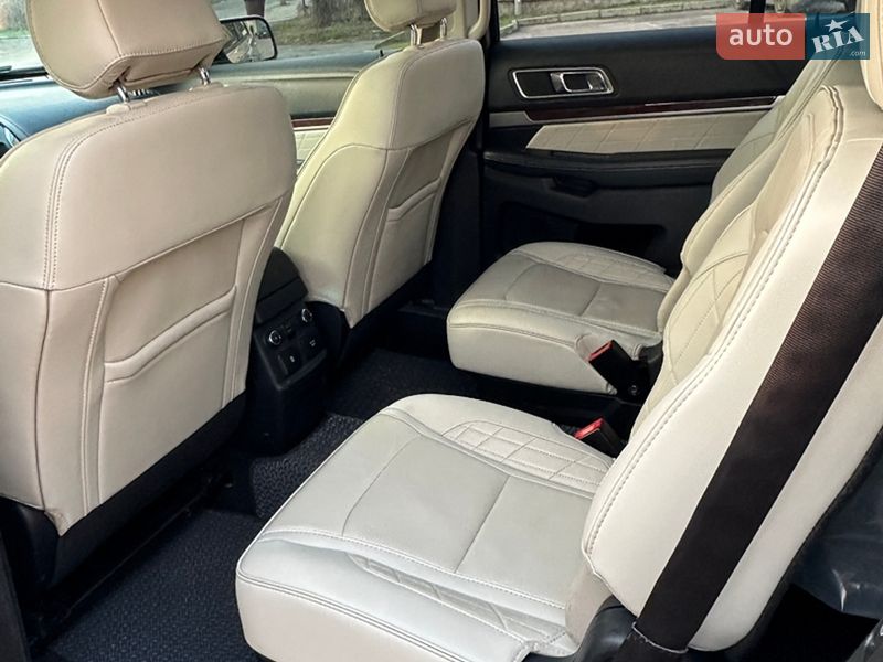 Внедорожник / Кроссовер Ford Explorer 2017 в Виннице