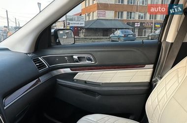 Внедорожник / Кроссовер Ford Explorer 2017 в Виннице