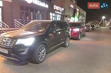 Внедорожник / Кроссовер Ford Explorer 2017 в Луцке