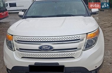 Ford Explorer  2011