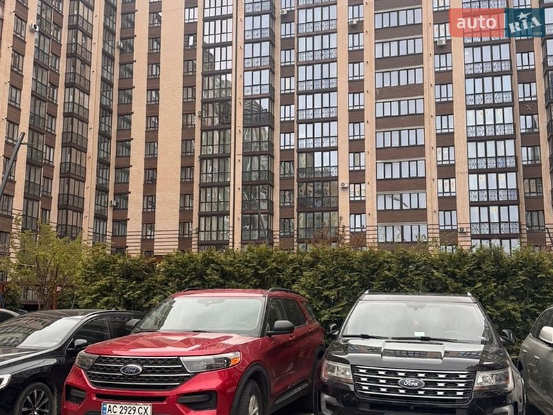 Внедорожник / Кроссовер Ford Explorer 2017 в Луцке