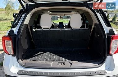 Позашляховик / Кросовер Ford Explorer 2022 в Києві фото 17 Позашляховик / Кросовер Ford Explorer 2022 в Києві