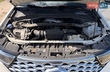 Позашляховик / Кросовер Ford Explorer 2022 в Києві фото 20 Позашляховик / Кросовер Ford Explorer 2022 в Києві
