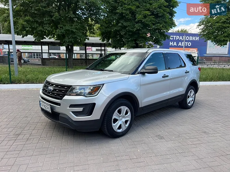 Ford Explorer