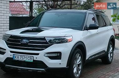 Ford Explorer  2020