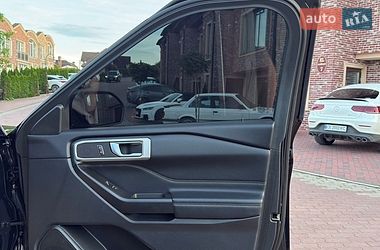 Позашляховик / Кросовер Ford Explorer 2020 в Чернівцях