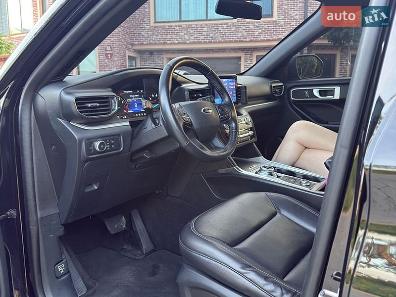 Позашляховик / Кросовер Ford Explorer 2020 в Чернівцях