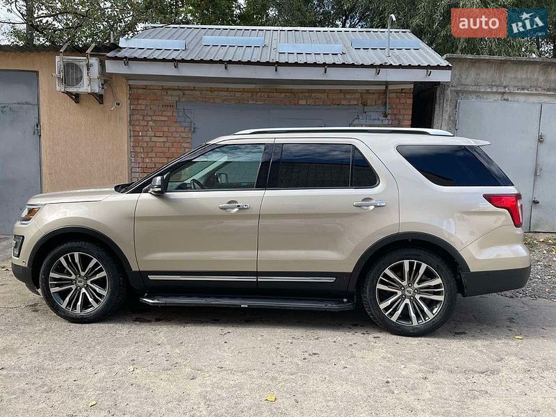 Внедорожник / Кроссовер Ford Explorer 2017 в Виннице