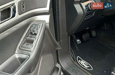 Позашляховик / Кросовер Ford Explorer 2012 в Житомирі фото 6 Позашляховик / Кросовер Ford Explorer 2012 в Житомирі