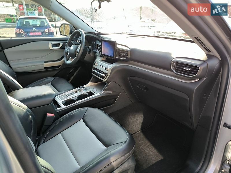 Внедорожник / Кроссовер Ford Explorer 2021 в Гайвороне
