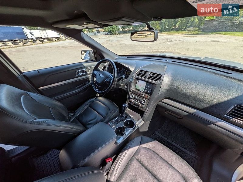 Внедорожник / Кроссовер Ford Explorer 2018 в Киеве