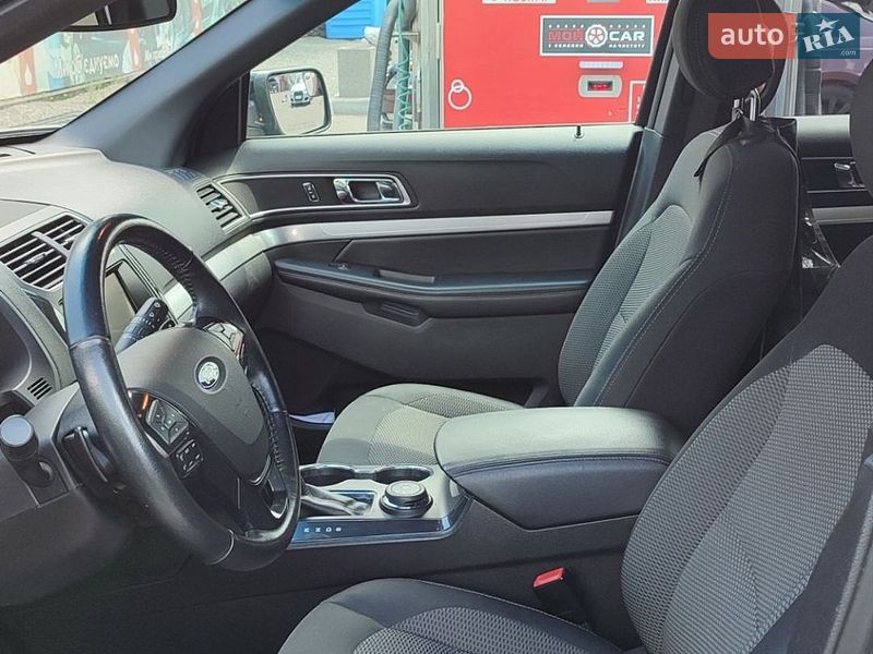Внедорожник / Кроссовер Ford Explorer 2015 в Киеве