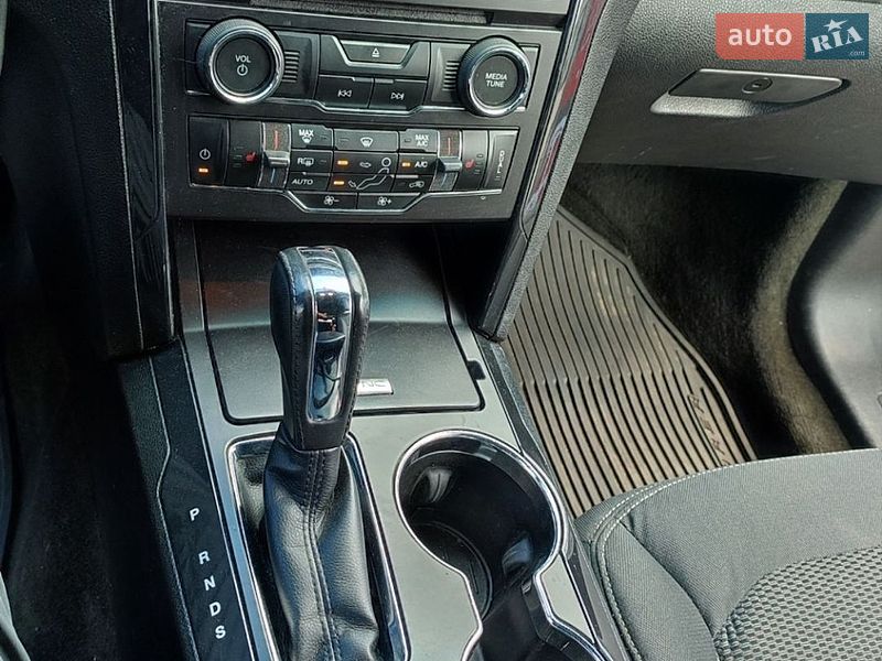 Внедорожник / Кроссовер Ford Explorer 2015 в Киеве