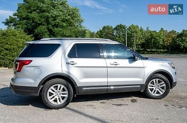 Внедорожник / Кроссовер Ford Explorer 2017 в Днепре