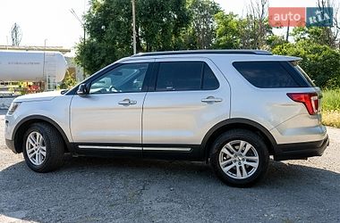 Внедорожник / Кроссовер Ford Explorer 2017 в Днепре