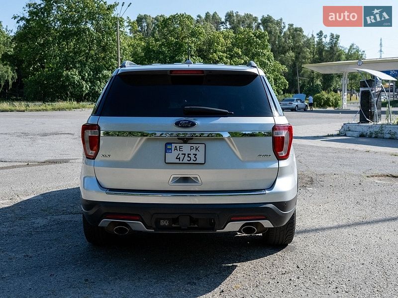 Внедорожник / Кроссовер Ford Explorer 2017 в Днепре