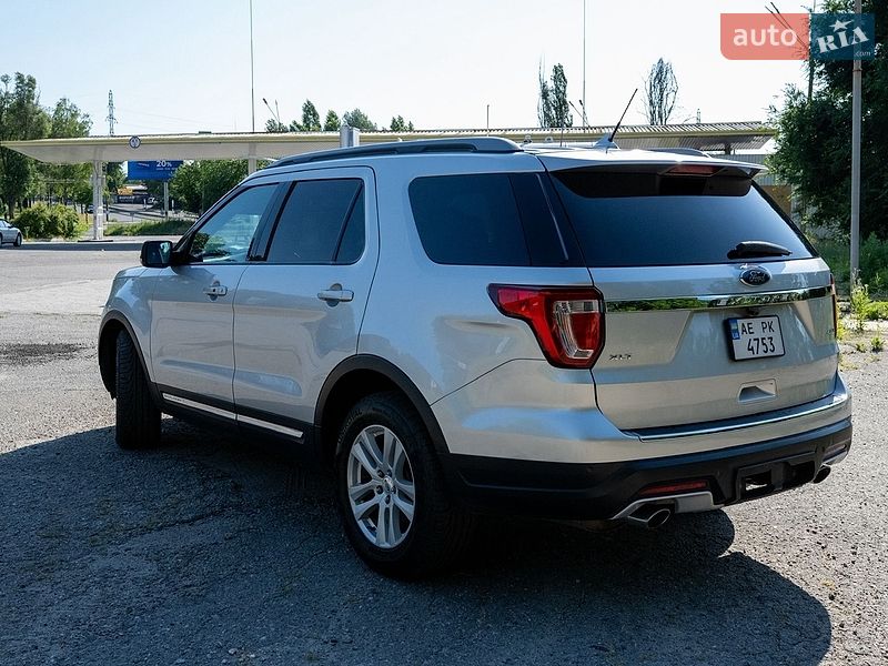 Внедорожник / Кроссовер Ford Explorer 2017 в Днепре