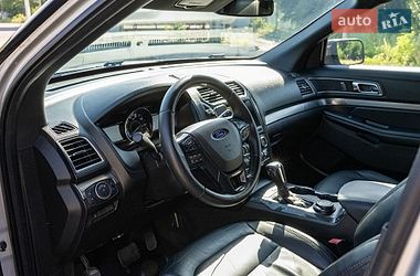 Внедорожник / Кроссовер Ford Explorer 2017 в Днепре